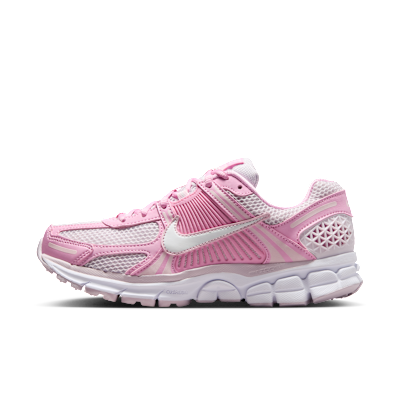 W+NIKE+ZOOM+VOMERO+5.png